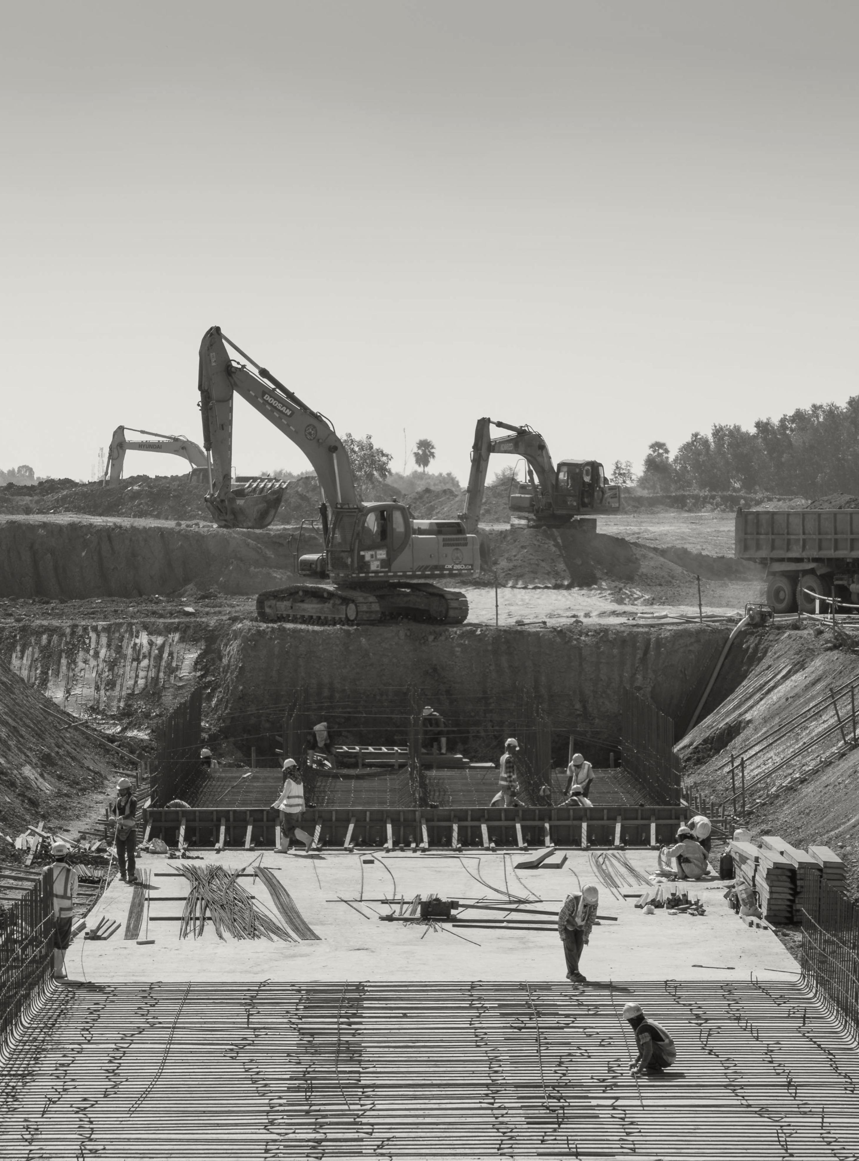 Cloud platform showing the progress of a construction site with drone photogrammetry data.